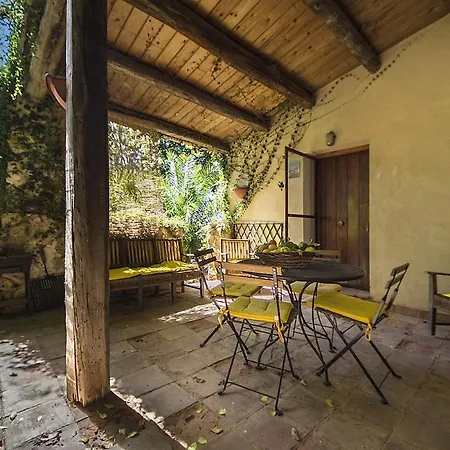 Casa Conigli Con Piscina Condivisa *